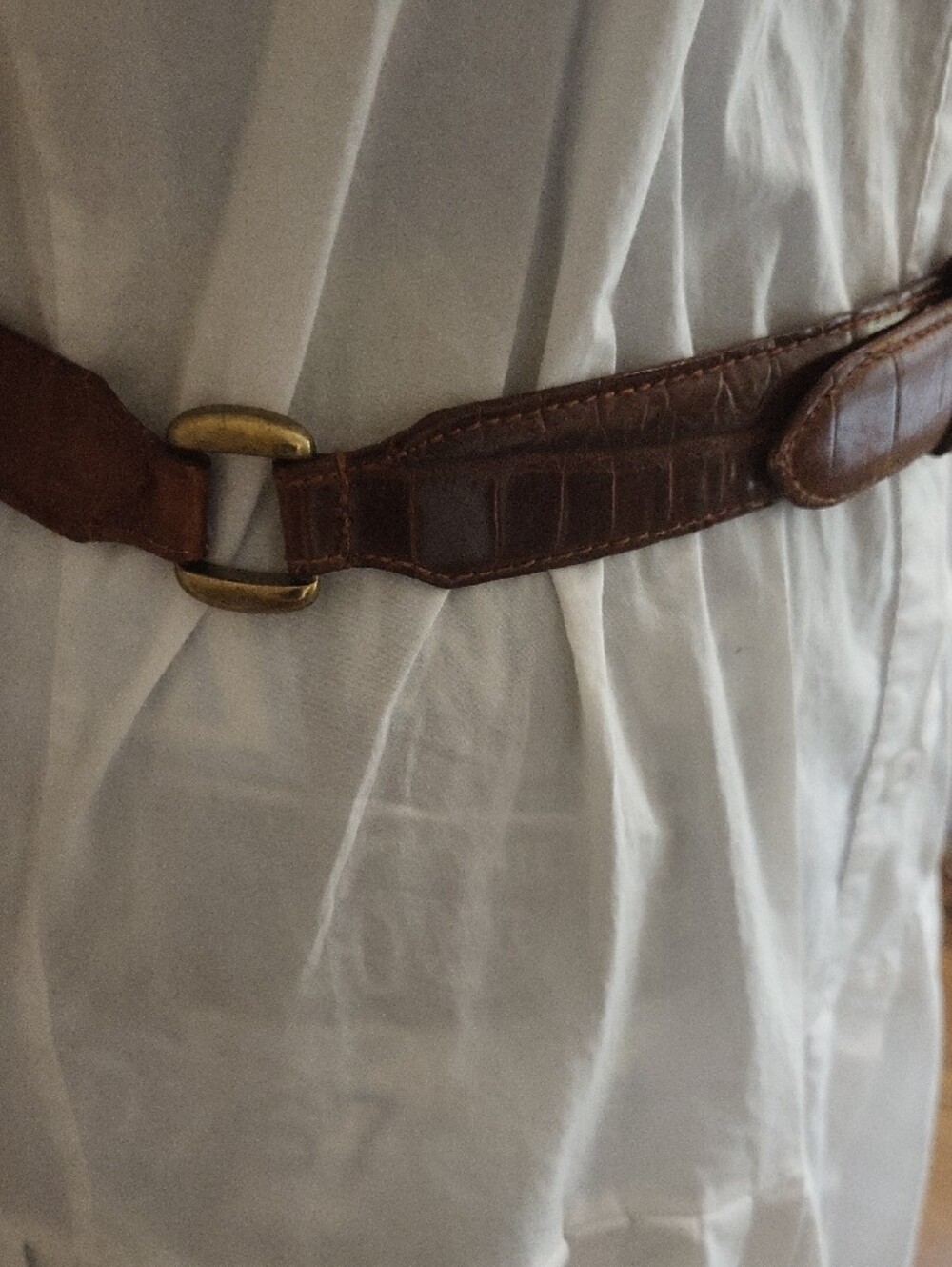 Fossil Brown Leather Belt with Gold-Tone Buckle - Picture 2 of 12